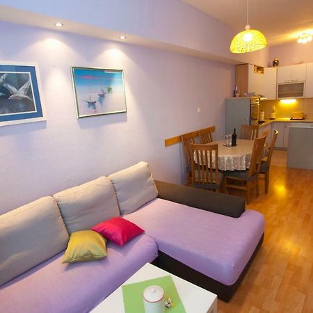 Apartmani Ruza Макарська Екстер'єр фото