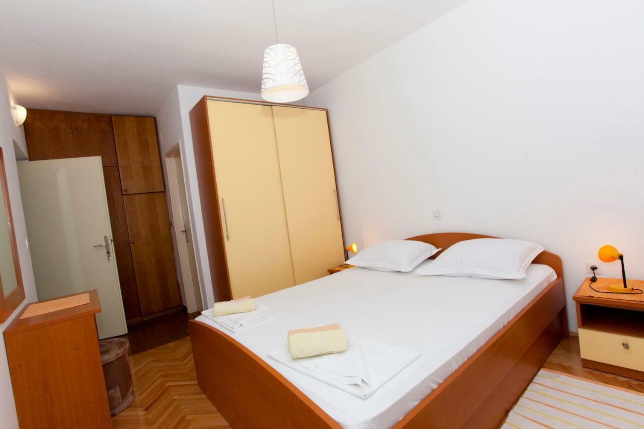 Apartmani Ruza Макарська Екстер'єр фото