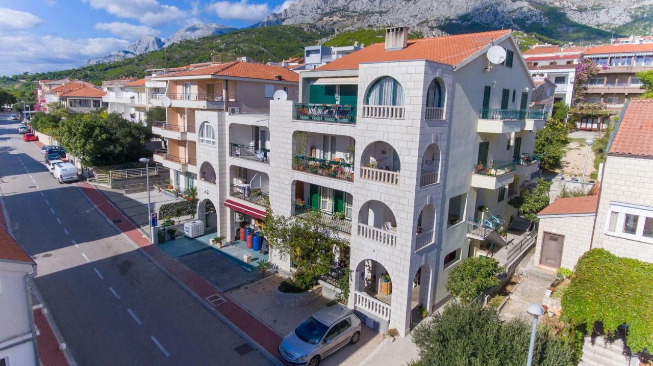Apartmani Ruza Макарська Екстер'єр фото