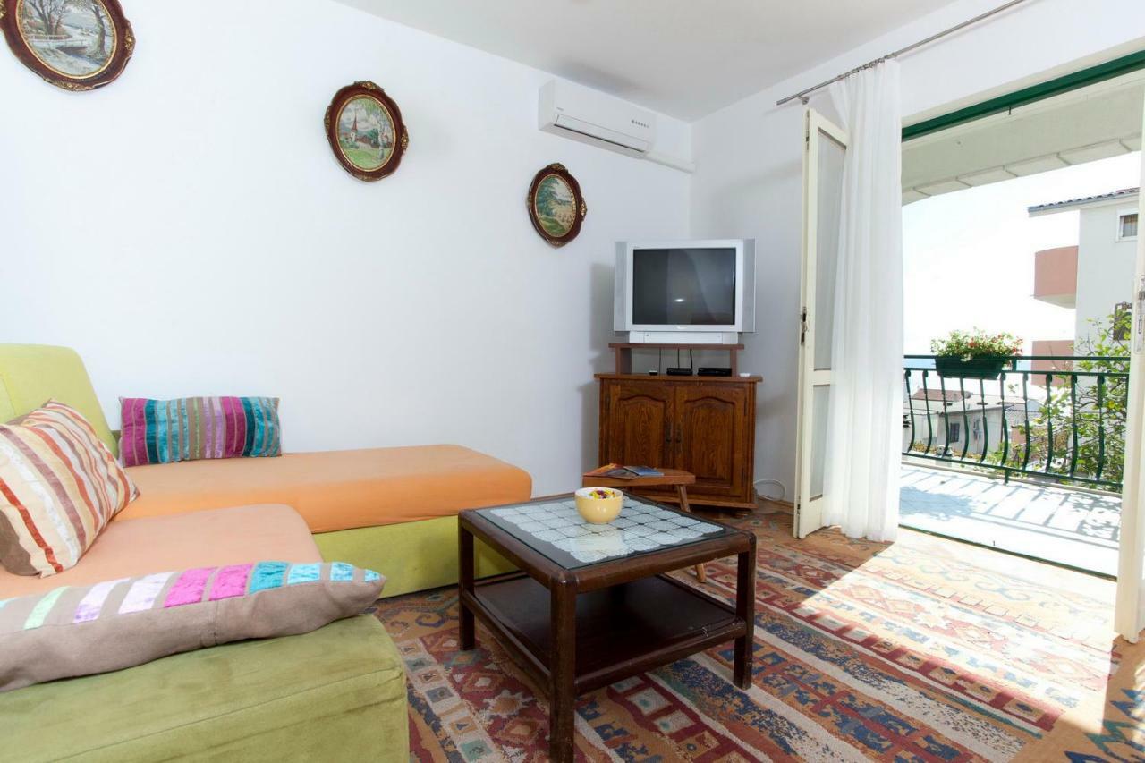 Apartmani Ruza Макарська Екстер'єр фото
